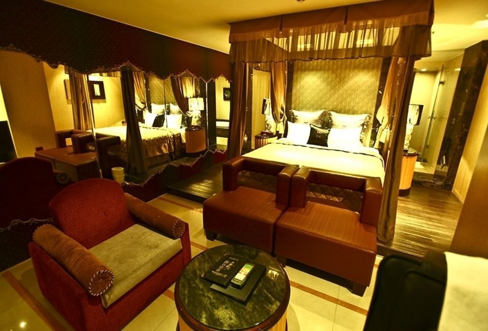 Discovery Motel - Nangang Taipei Exterior photo