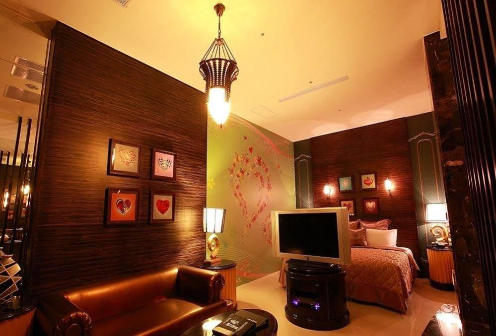 Discovery Motel - Nangang Taipei Exterior photo